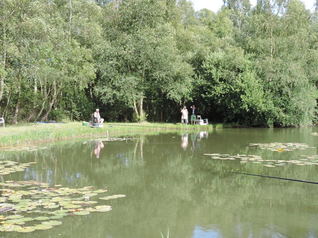 Caravaning Les Tourterelles Rang-du-Fliers Exterior foto