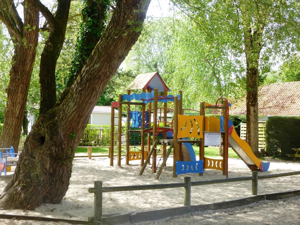 Caravaning Les Tourterelles Rang-du-Fliers Exterior foto